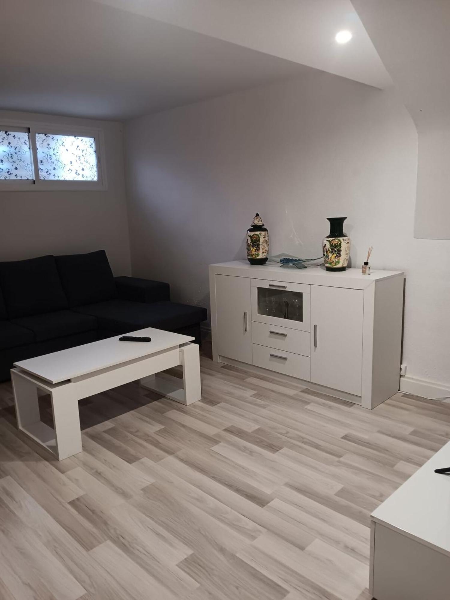 Apartamento Triana Apartment Alovera Exterior foto